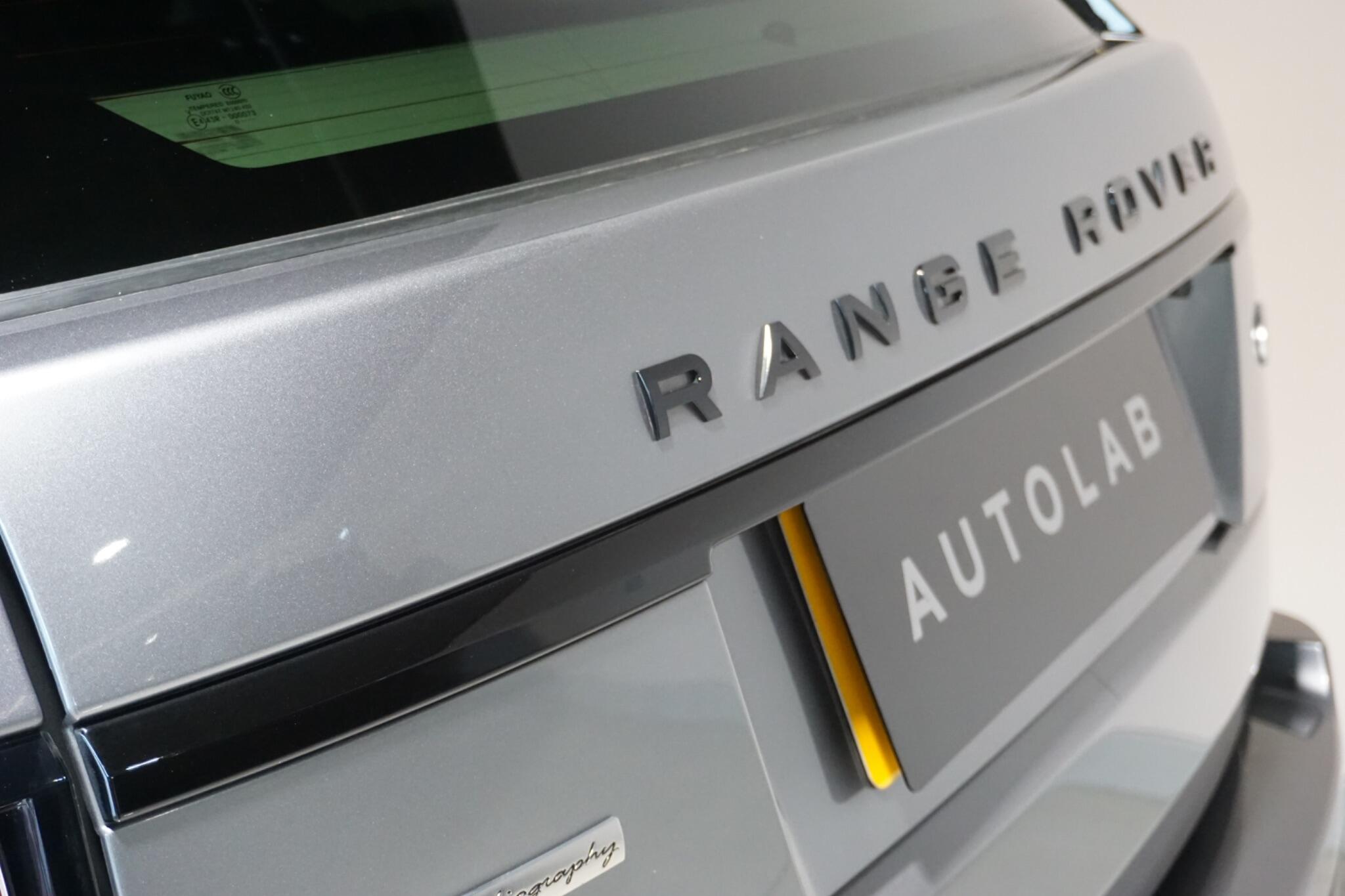 Land Rover Range Rover 2.0 P400e 13.1kWh Autobiography SUV 5dr Petrol Plug-in Hybrid Auto 4WD Euro 6 (s/s) (404 ps)